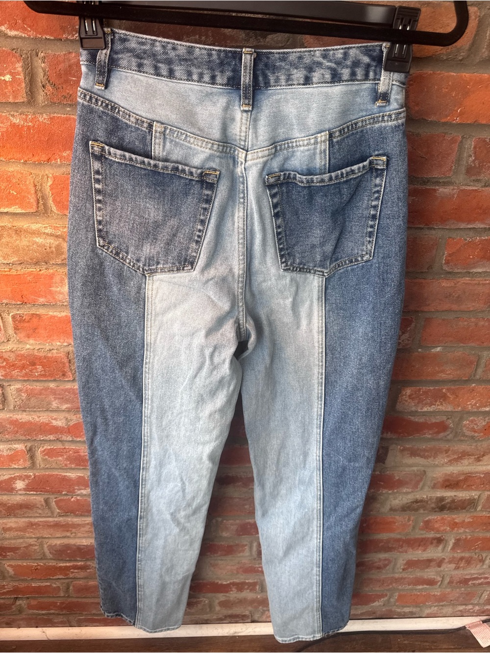 PacSun Women’s 90s Boyfriend Jeans - Picture 7 of 7